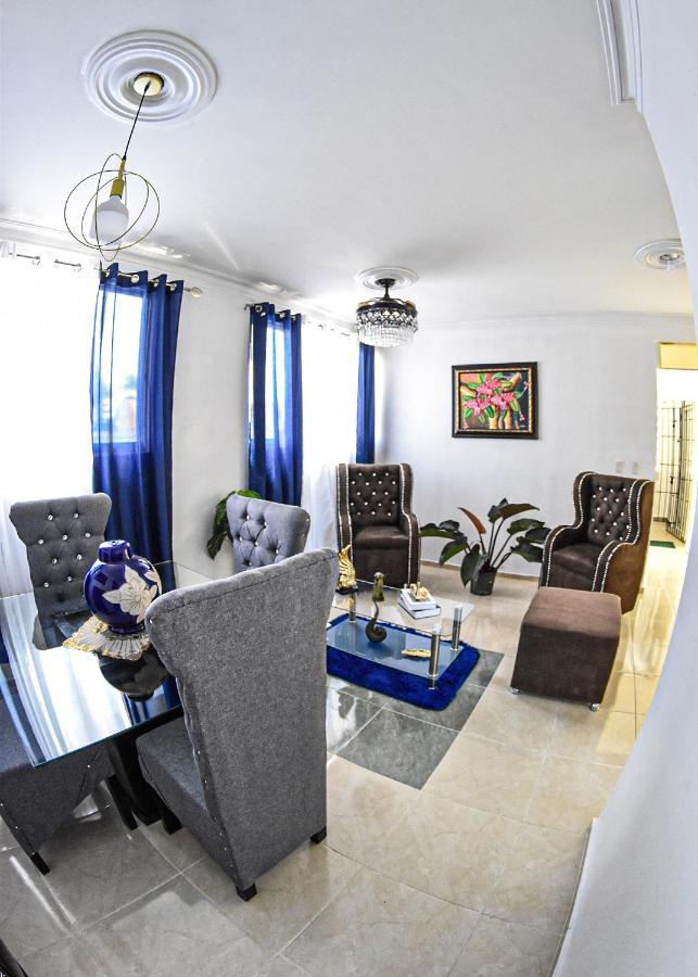 Apartamento En La Carreras Proximo Al Monumento Santiago De Los Caballeros Exterior photo